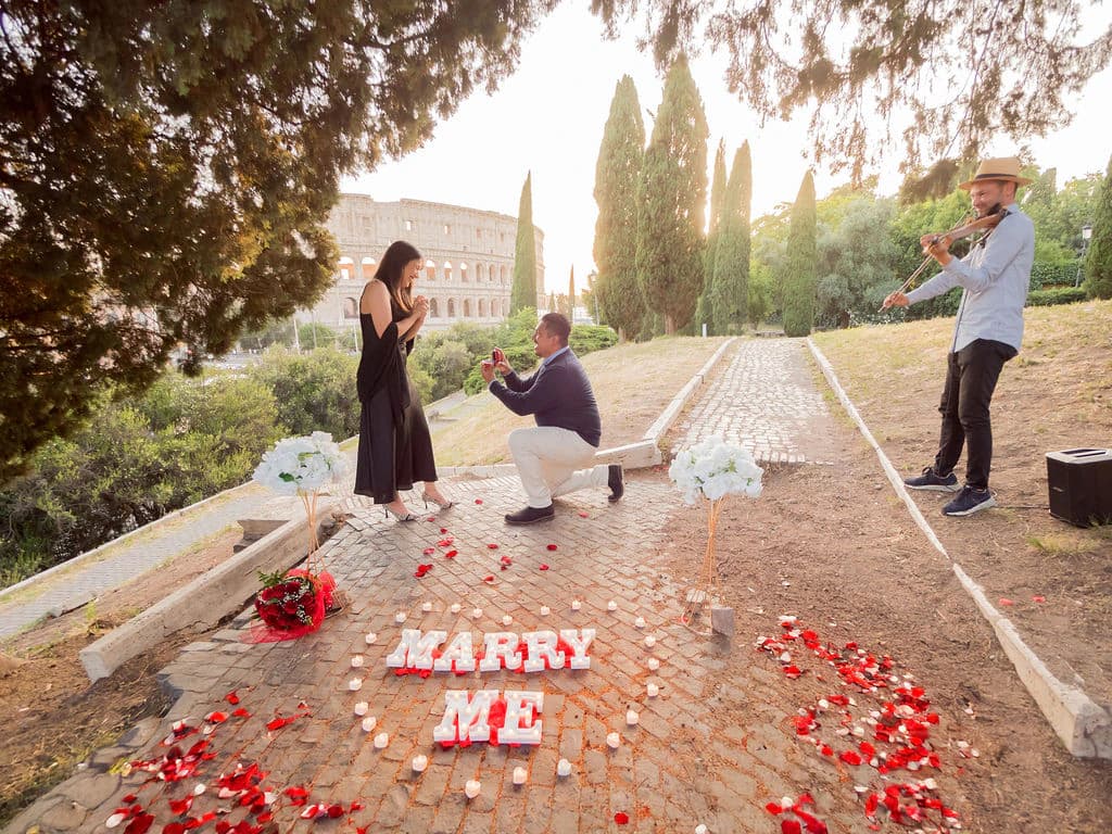 Secret Proposal photoshoot in Italy