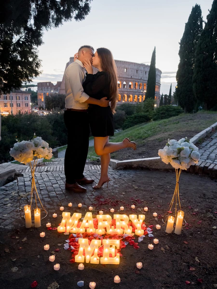 Secret Proposal photoshoot in Italy