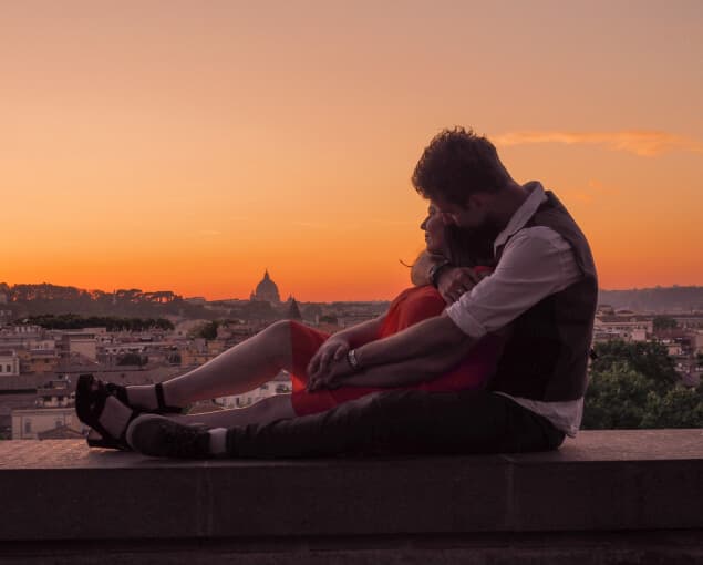 Romantic Couple photoshoot in Italy